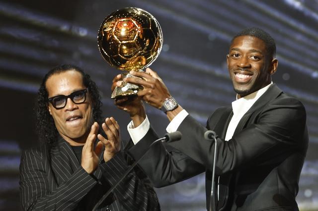 包括那张他, hs, 阿迪达斯的 包括那张他, hs, 阿迪达斯的