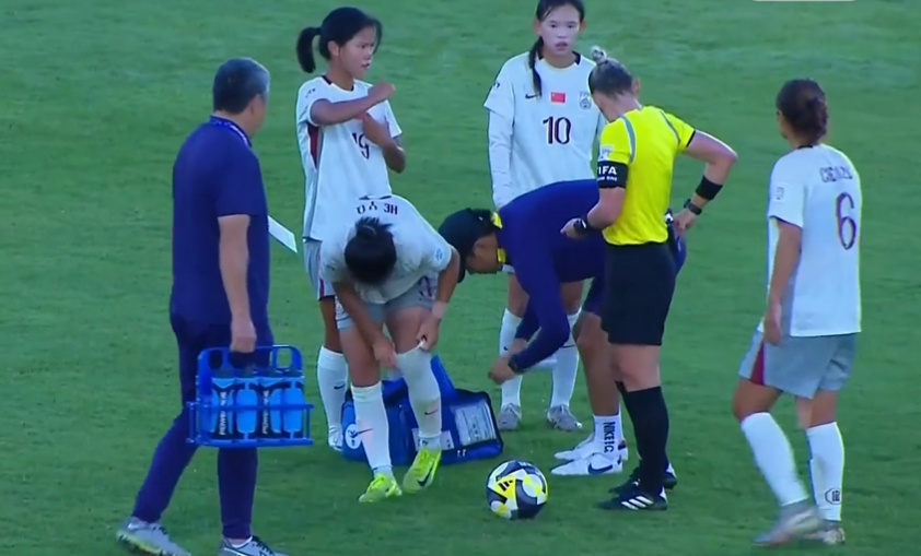 比赛, 首轮比赛 比赛, 首轮比赛