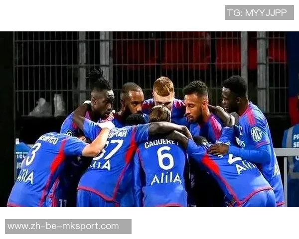 张狂4-3!法甲6冠王第86分钟绝杀 7黄4红+剧烈干架 央视深夜直播